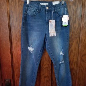 Royalty for me  Size 6